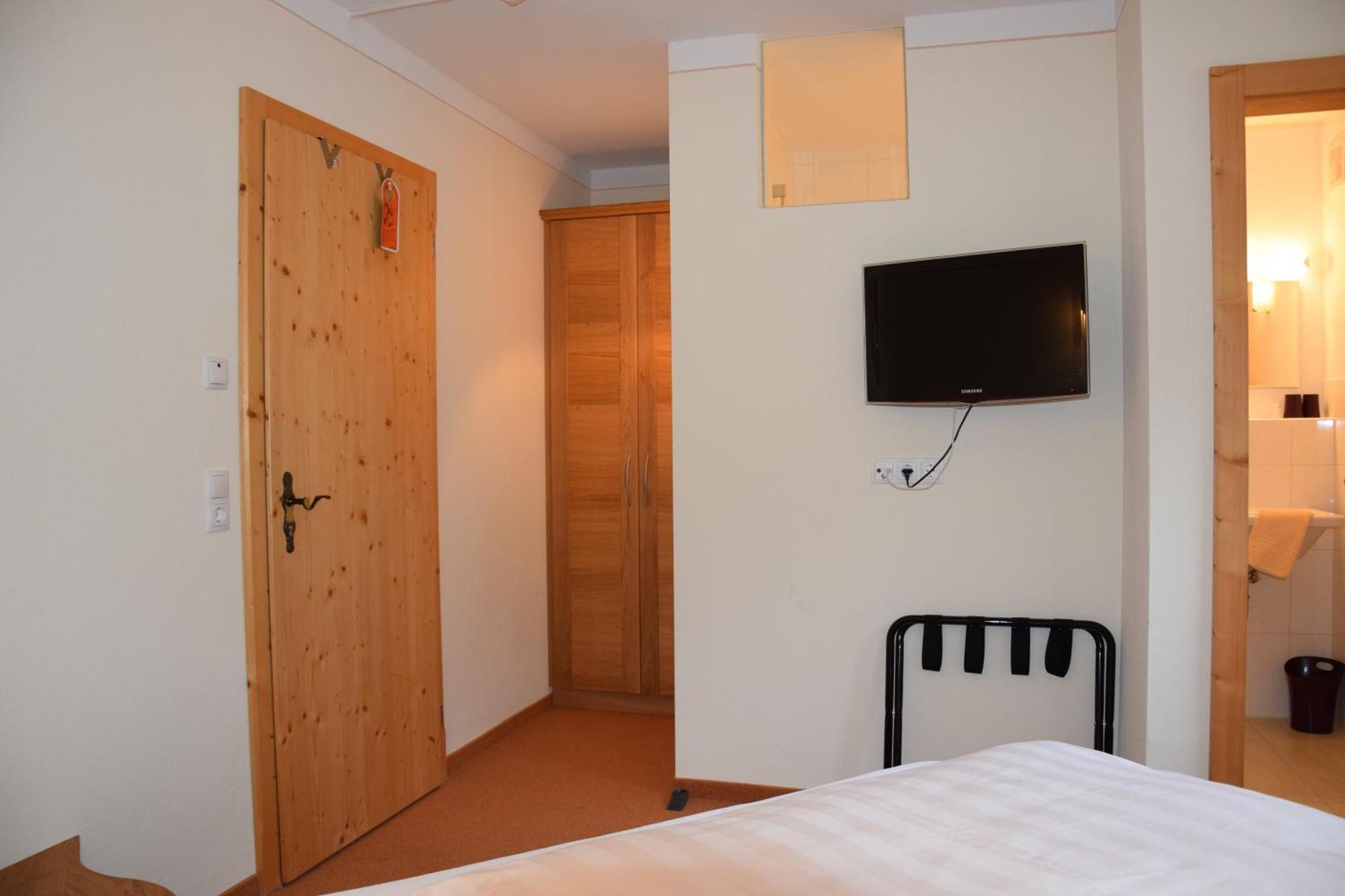 Hotel Kraftquelle Schlossblick Angerberg  Bilik gambar